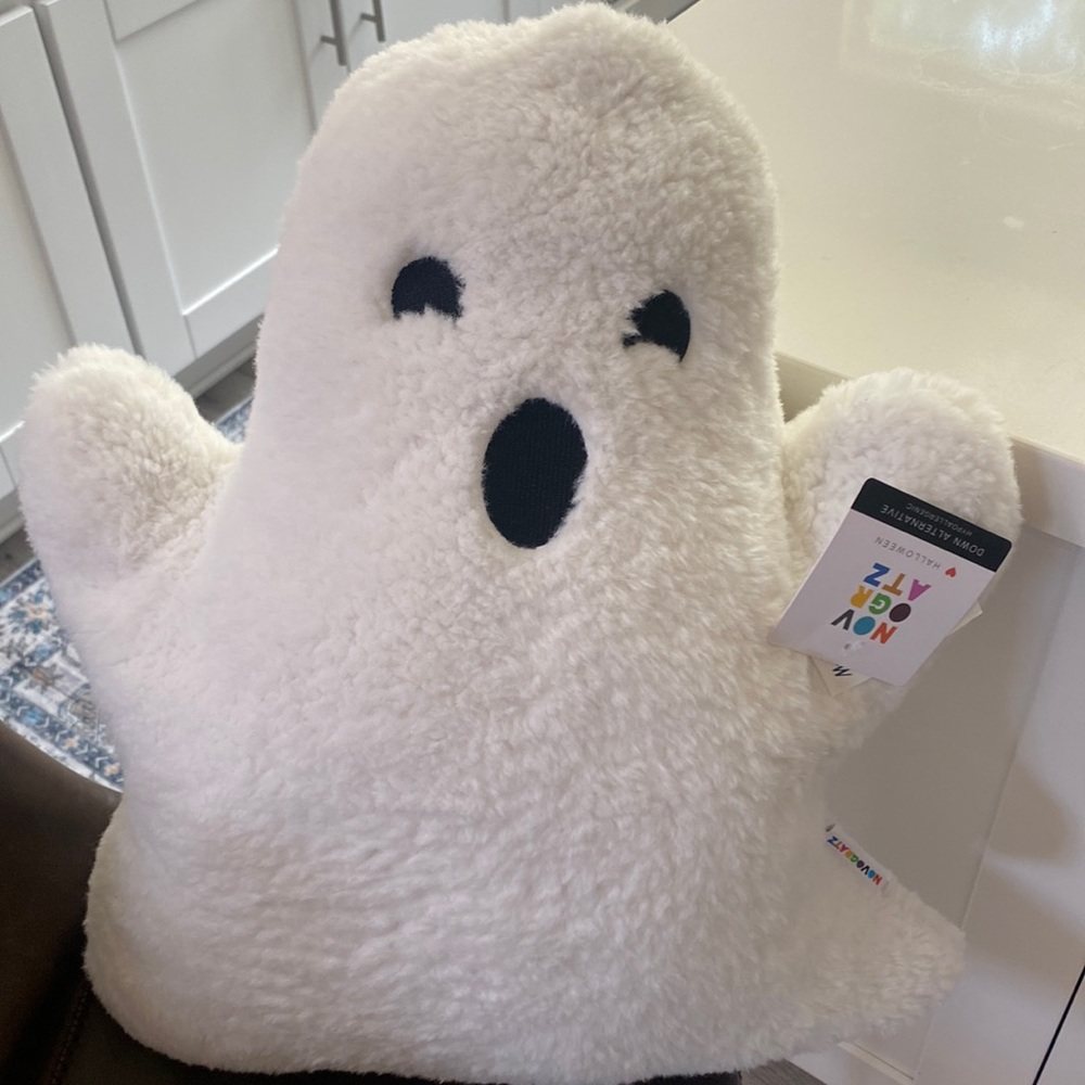 White Marshall’s novogratz ghost 👻
